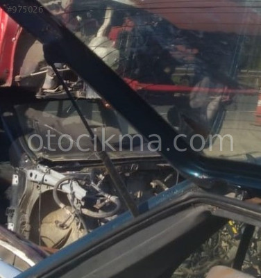 1996 model renault r19 europa 1.6 hb çıkma bagaj mentelesşi