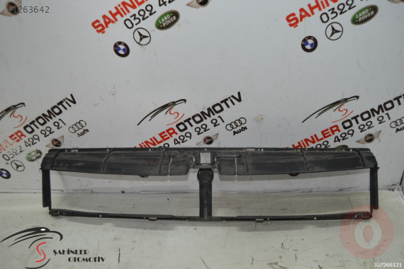 BMW 5 SERİSİ F10 ALT GÖZLÜK BAKALİTİ MASKE