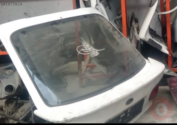 Ford Escort arka bagaj kapısı orjinal çıkma