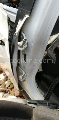 chevrolet cruze sol arka kapı menteşesi