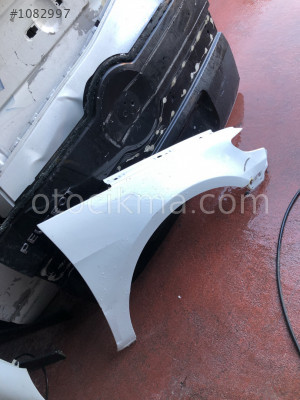 Passat cc ön çamurluk çıkma ORJİNAL