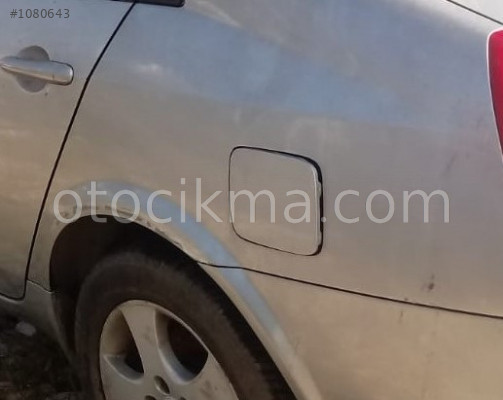 2002 2007 nissan primera tekno çıkma depo kapağı