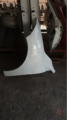 RENAULT FLUENCE SOL ÇAMURLUK ORJİNAL ÜRÜNLER...
