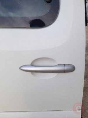 Renault Kangoo Sağ Arka Kapı Kolu Hatasız Orjinal Çıkma
