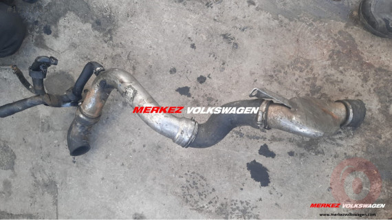 AUDİ - A3 / 1.8T İNTERCOOLER BORUSU (06A145790A)