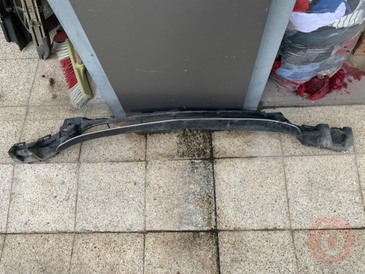 MERCEDES C SERİSİ W205 ÇIKMA ORJİNAL ÖN TAMPON ORTA ÇITASI