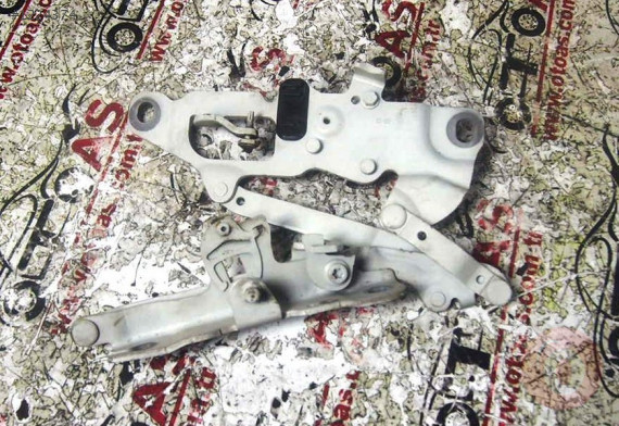 BMW F10 MOTOR KAPUT MENTEŞESİ