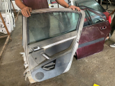 Oto Çıkma Parça / Peugeot / 407 / Oto Cam / Kapı Camları / Çıkma Parça 