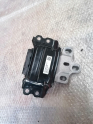 Oto Çıkma Parça / Volkswagen / Tiguan / Motor / Takozu & Kulağı / Çıkma Parça 