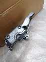 Oto Çıkma Parça / Volkswagen / Golf / Motor / Takozu & Kulağı / Çıkma Parça 