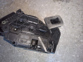 Oto Çıkma Parça / Volkswagen / Golf / Kaporta & Karoser / Kapı Kilidi / Sıfır Parça 