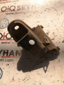 Oto Çıkma Parça / Volkswagen / Caddy / Motor / Bağlantı Braketi / Çıkma Parça 