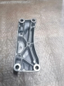 Oto Çıkma Parça / Volkswagen / Jetta / Motor / Takozu & Kulağı / Çıkma Parça 
