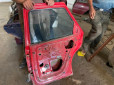 Oto Çıkma Parça / Ford / Escort / Kaporta & Karoser / Sağ Arka Kapı / Çıkma Parça 