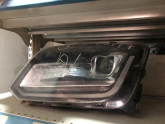 Oto Çıkma Parça / Volkswagen / Amarok / Far & Stop / Sol Ön Far / Çıkma Parça 