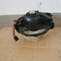 Oto Çıkma Parça / Volkswagen / Tiguan / Fan / Fan Motoru / Çıkma Parça 