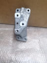Oto Çıkma Parça / Volkswagen / Jetta / Motor / Takozu & Kulağı / Çıkma Parça 
