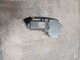 Oto Çıkma Parça / Volkswagen / Caddy / Oto Cam / Silecek Motoru / Sıfır Parça 