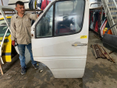 Oto Çıkma Parça / Volkswagen / LT / Oto Cam / Kapı Camları / Çıkma Parça 