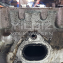 Oto Çıkma Parça / Volkswagen / Passat / Motor / Silindir Kapağı / Çıkma Parça 