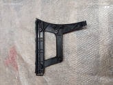 Oto Çıkma Parça / Audi / A4 / Tampon / Tampon Braketi / Sıfır Parça 
