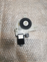 Oto Çıkma Parça / Volkswagen / Passat / Oto Cam / Cam Motoru / Çıkma Parça 