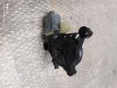 Oto Çıkma Parça / Volkswagen / Tiguan / Oto Cam / Cam Motoru / Sıfır Parça 