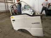 Oto Çıkma Parça / Mitsubishi / L300 / Kaporta & Karoser / Sağ Ön Kapı / Çıkma Parça 