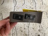Oto Çıkma Parça / Renault / Master / Oto Cam / Cam Düğmesi / Çıkma Parça 
