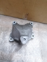 Oto Çıkma Parça / Audi / A6 / Motor / Takozu & Kulağı / Çıkma Parça 