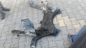 Oto Çıkma Parça / Toyota / Corolla / Alt Takım / Travers / Çıkma Parça 