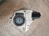 Oto Çıkma Parça / Volkswagen / Touareg / Oto Cam / Cam Motoru / Sıfır Parça 