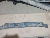 Oto Çıkma Parça / Ford / Transit / Radyatör / Radyatör Ayağı / Çıkma Parça 