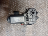 Oto Çıkma Parça / Volkswagen / Caddy / Oto Cam / Silecek Motoru / Sıfır Parça 