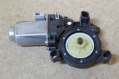 Oto Çıkma Parça / Volkswagen / Polo / Oto Cam / Cam Motoru / Çıkma Parça 