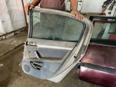 Oto Çıkma Parça / Peugeot / 407 / Oto Cam / Kapı Camları / Çıkma Parça 