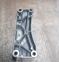 Oto Çıkma Parça / Volkswagen / Jetta / Motor / Takozu & Kulağı / Çıkma Parça 