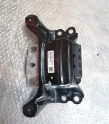Oto Çıkma Parça / Volkswagen / Passat / Motor / Takozu & Kulağı / Çıkma Parça 