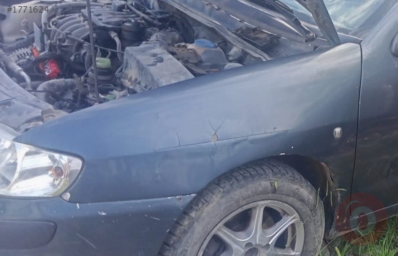 2011 model seat ibiza 16v çıkma sol ön çamurluk