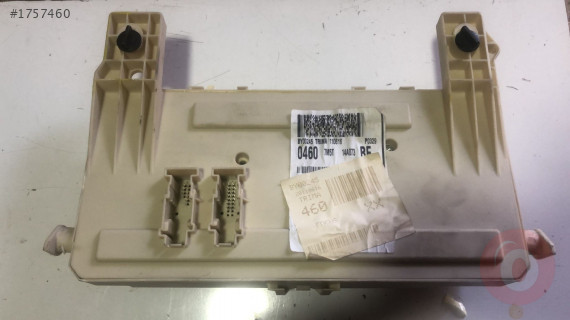 2011 1.6 benzinli Ford Focus 2,5 göğüs içi sigorta tablası