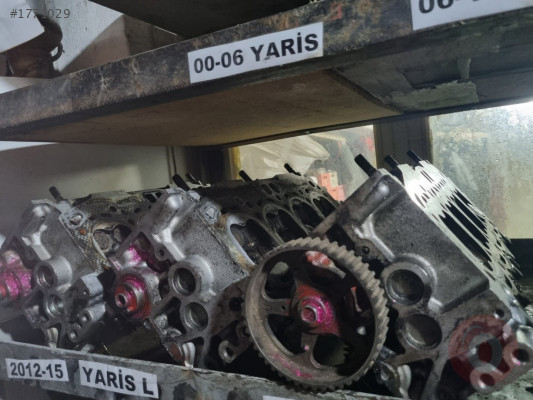 08-10 TOYOTA AURİS 1.4 DİZEL  ÇIKMA TEMİZ SİLİNDİR KAPAK