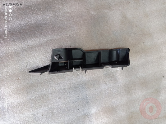 8T0807283C/8T0807283A ÖN TAMPON BRAKETİ SOL AUDİ A5 2012>>20