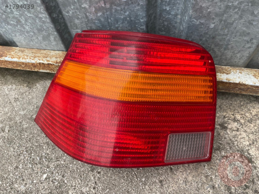 VOLKSWAGEN GOLF SOL ARKA STOP