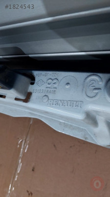 RENAULT KANGOO 3 SOL ÇAMURLUK BRAKETI-KILIC-DÜZCE ÇIKMA
