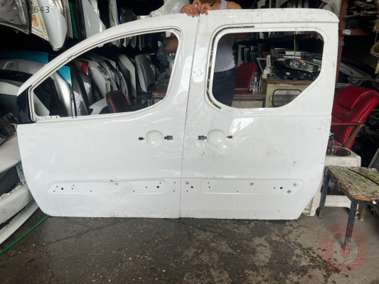 2011-2018 Peugeot partner ön sol kapı çıkma