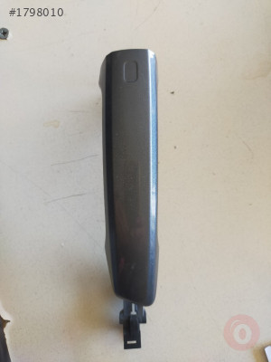 AUDİ A3 KAPI KOLU 8V0837206A 8V0837205A