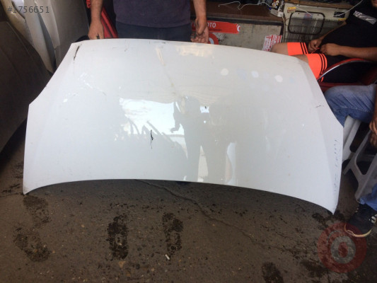 2010 Iveco dallıy Motor kaput çıkma