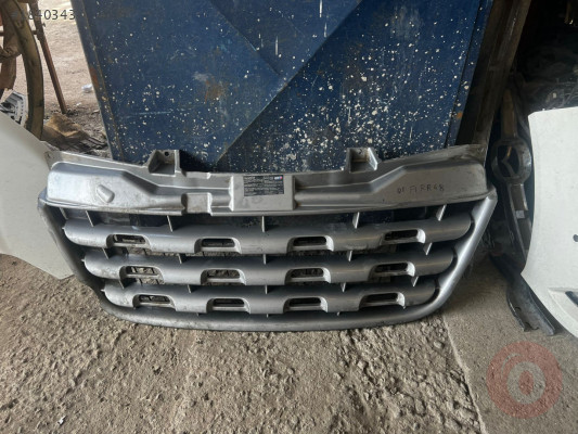 2010-2014 Renault Master 3 ön panjur çıkma