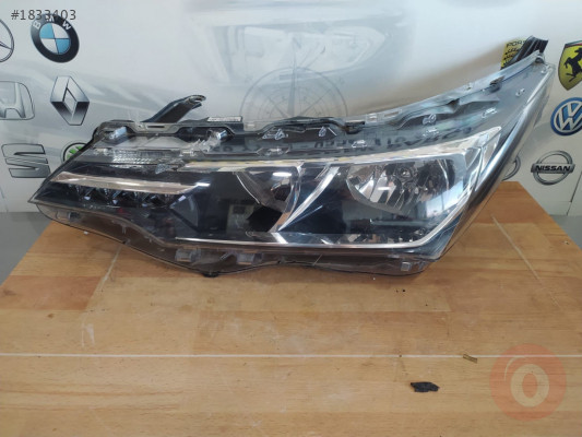 TOYOTA COROLLA MAKYAJLI KASA SOL FAR ÇIKMA  ORJİNAL