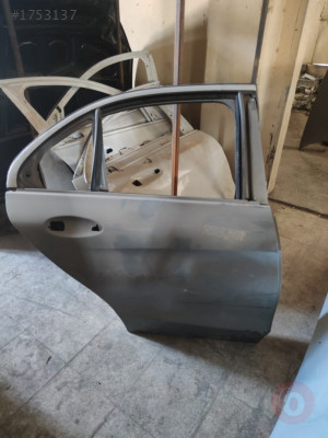 MERCEDES C SERİSİ W205 ÇIKMA SAĞ ARKA KAPI OTO MEHMET GÜVENC